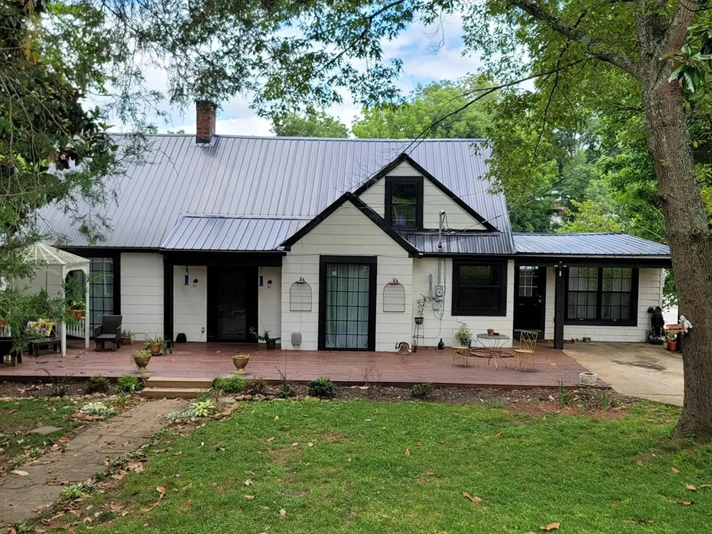 141 E Bockman Way Sparta TN 38583