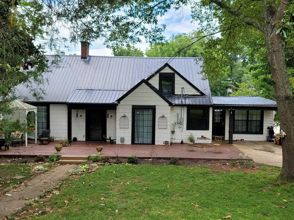 120 Gaines Street Sparta TN 38583