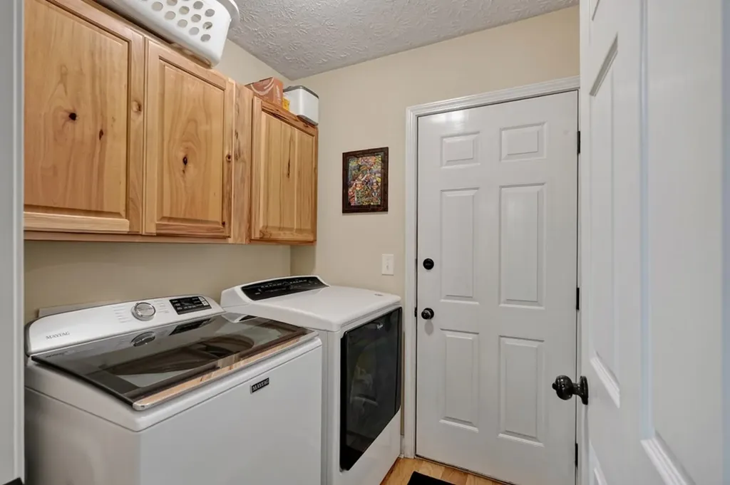 45 Point Place Monterey TN 38574