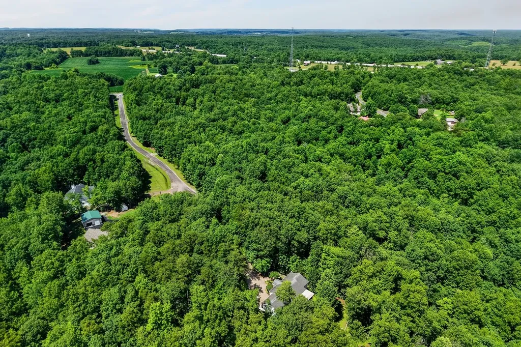 1.9AC Point Place Monterey TN 38574