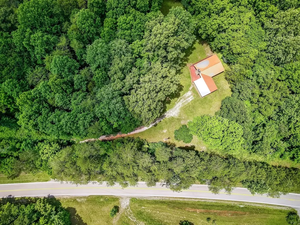 9249 Monterey Highway Sparta TN 38583