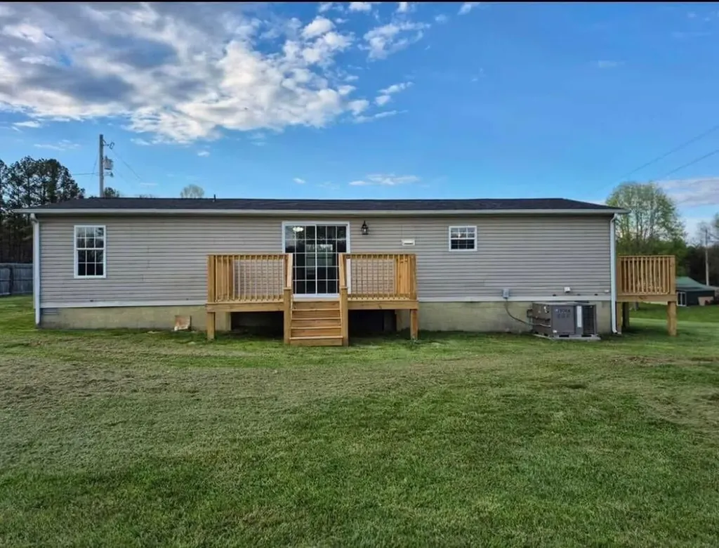1424 Creston Road Crossville TN 38571