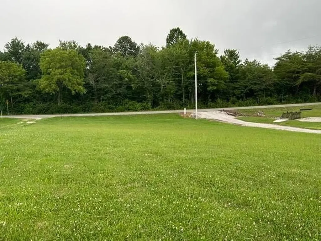 1424 Creston Road Crossville TN 38571