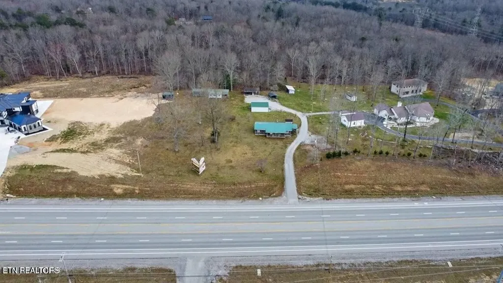 2546 Peavine Road Crossville TN 38571-7928