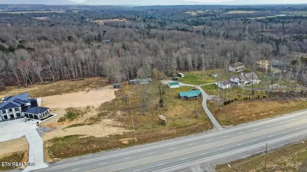 2546 Peavine Road Crossville TN 38571-7928