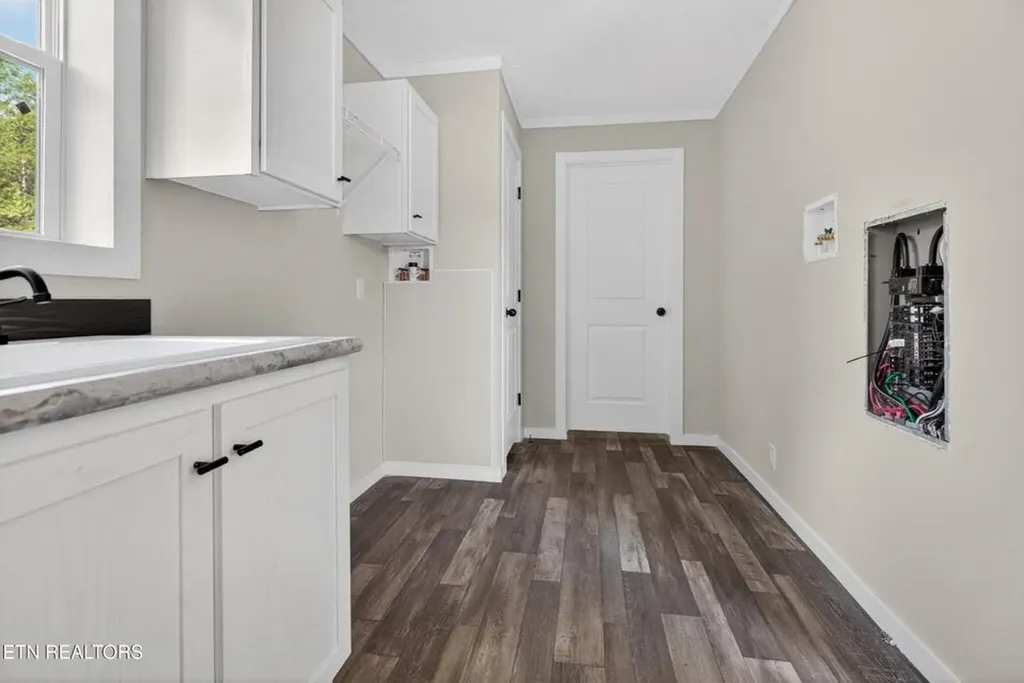 1090 Bill Black Road Unit 1 Clarkrange TN 38553