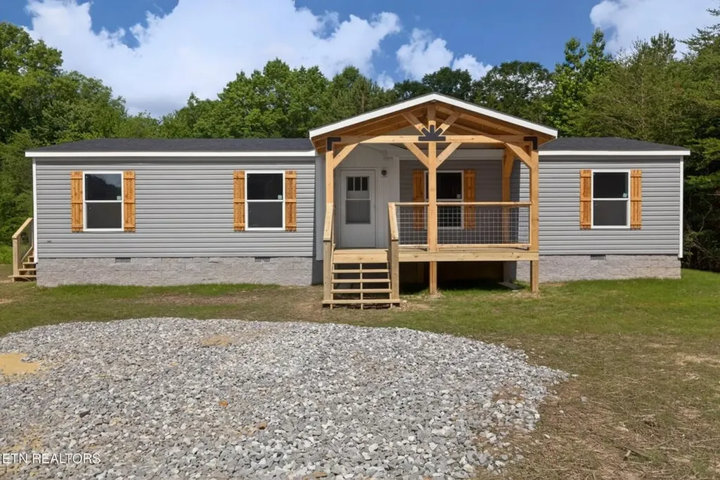 1090 Bill Black Road Unit 1 Clarkrange TN 38553