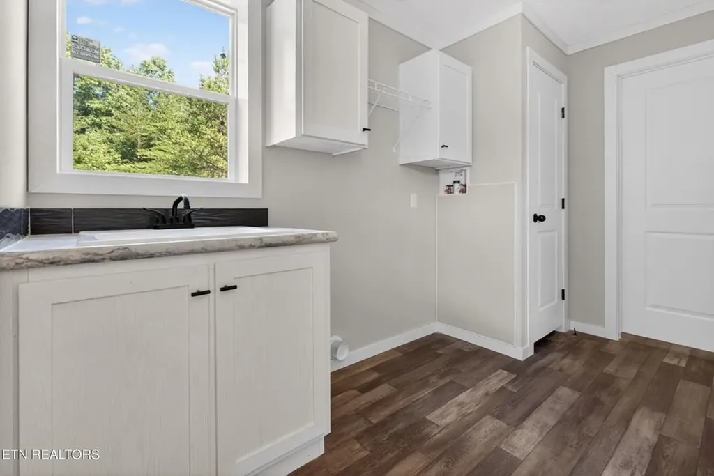 1090 Bill Black Road Unit 1 Clarkrange TN 38553