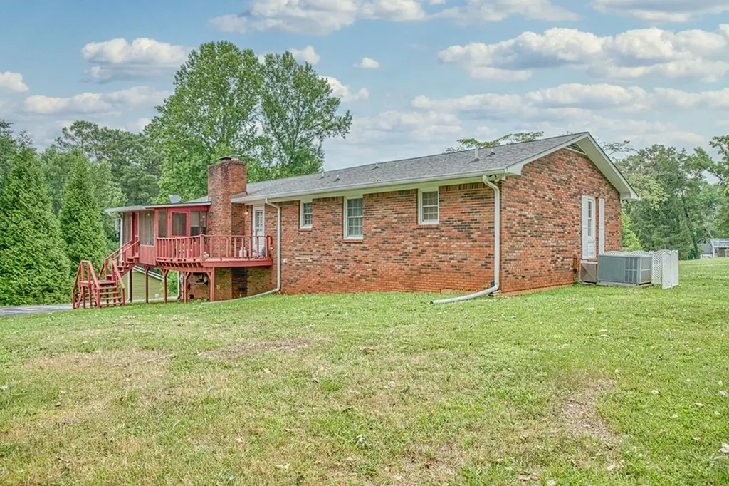 1107 Tanglewood Drive Cookeville TN 38501