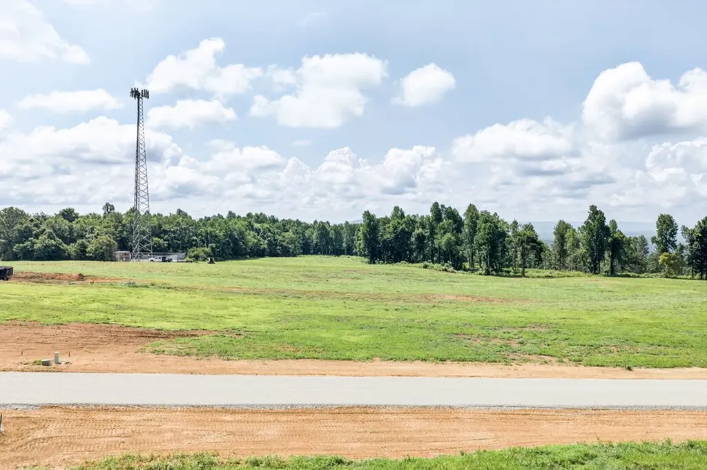 Lot 13 Sandstone Run Byrdstown TN 38549