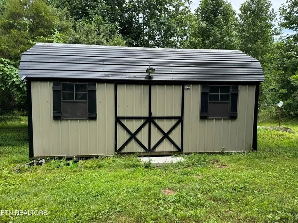 420 Oneida Lane Wilder TN 38589