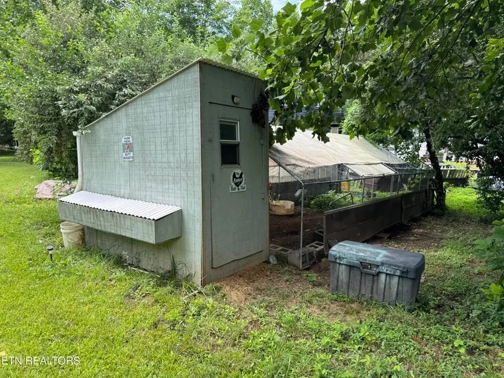 420 Oneida Lane Wilder TN 38589