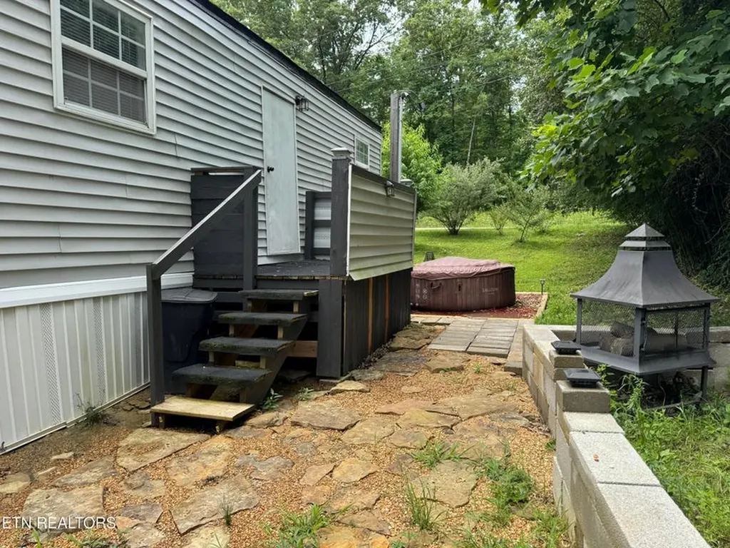 420 Oneida Lane Wilder TN 38589