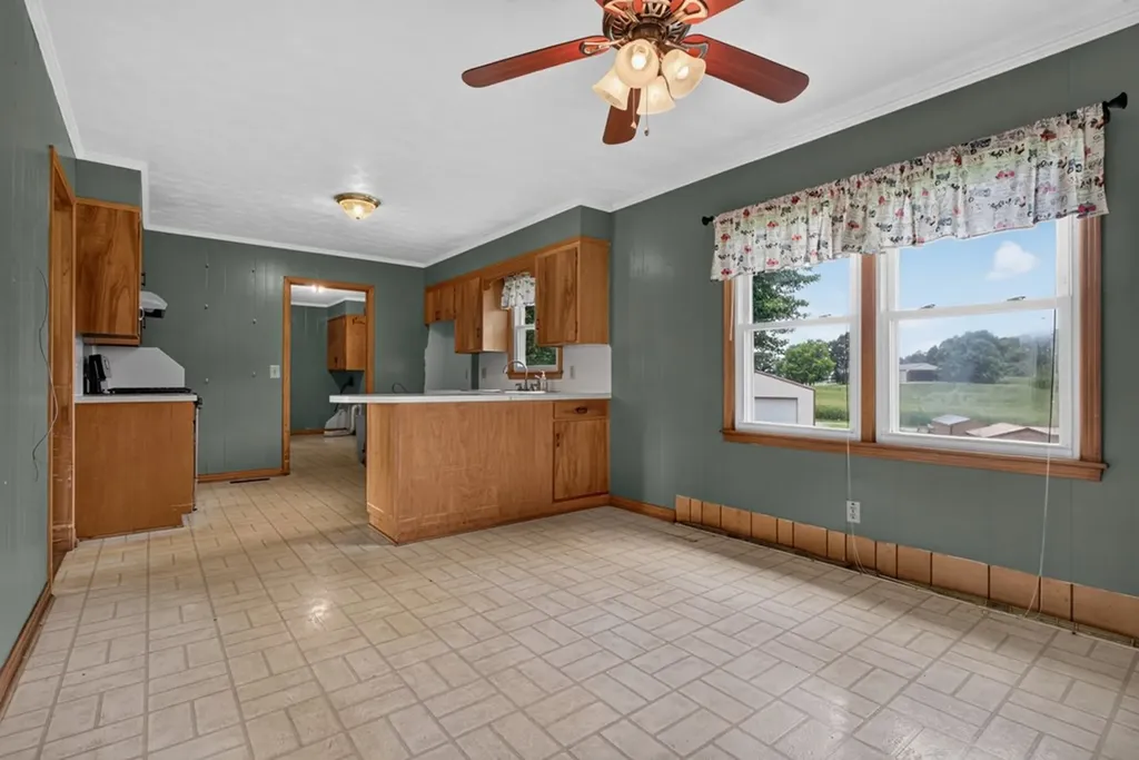 3035 Monterey Highway Sparta TN 38583