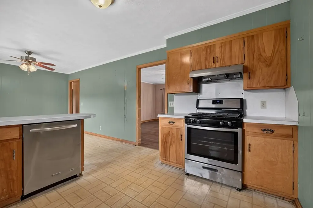 3035 Monterey Highway Sparta TN 38583
