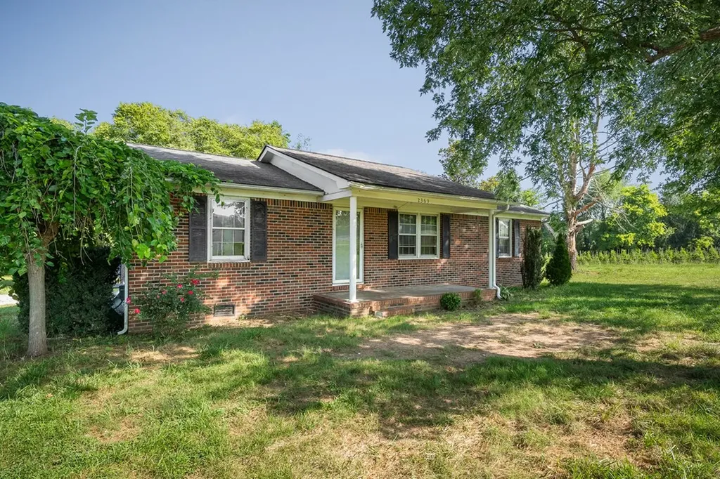 2363 Old Rock Island Road Rock Island TN 38581