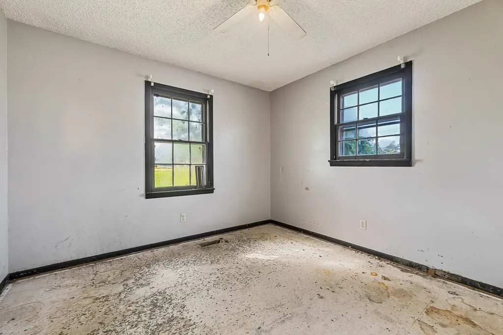 2363 Old Rock Island Road Rock Island TN 38581