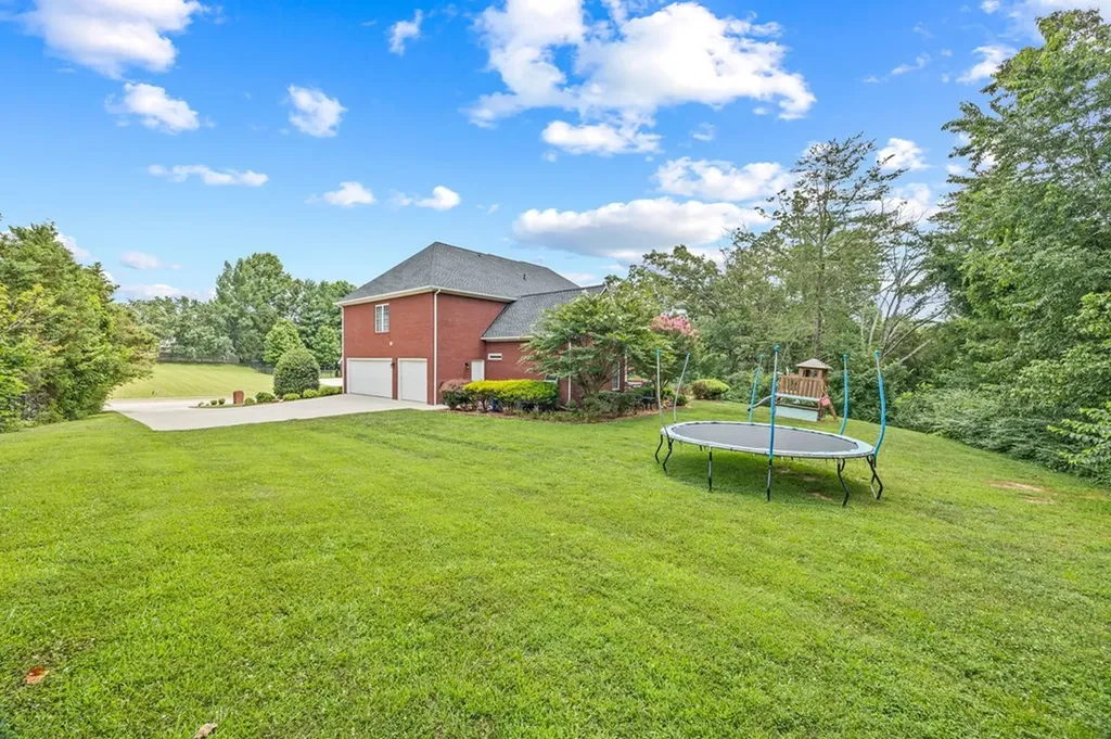992 Stonebridge Circle Cookeville TN 38501