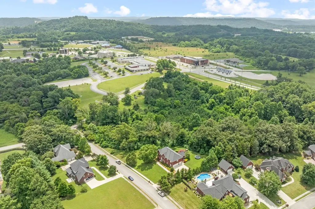 992 Stonebridge Circle Cookeville TN 38501