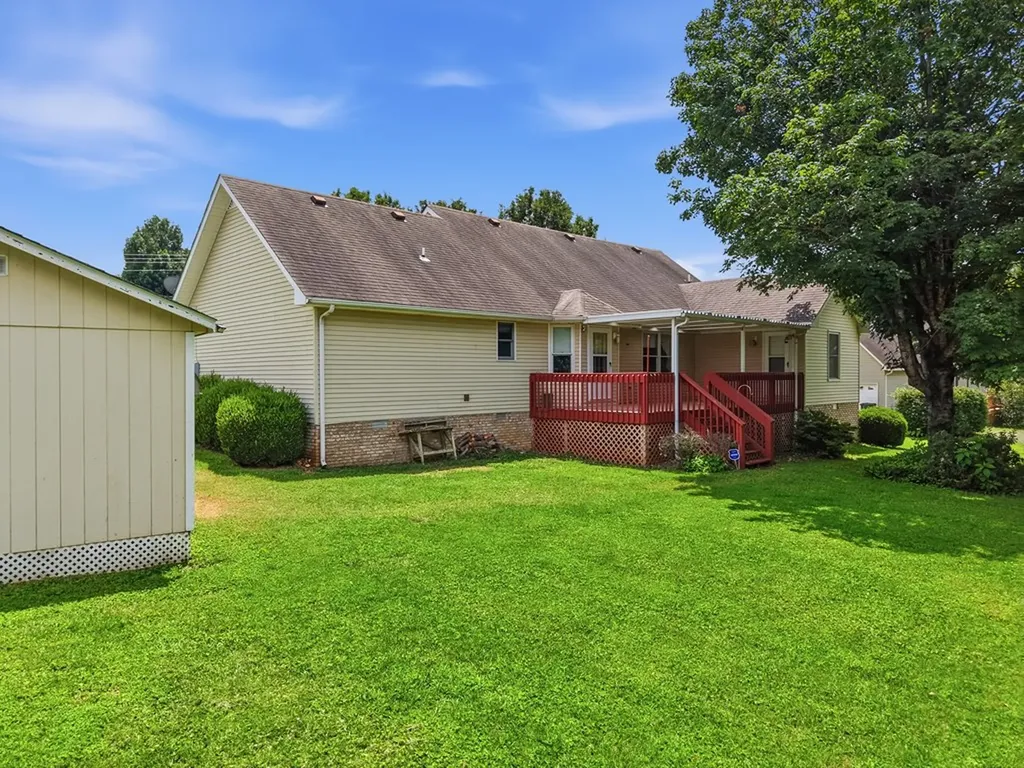 3436 Officers Chapel Road Cookeville TN 38506