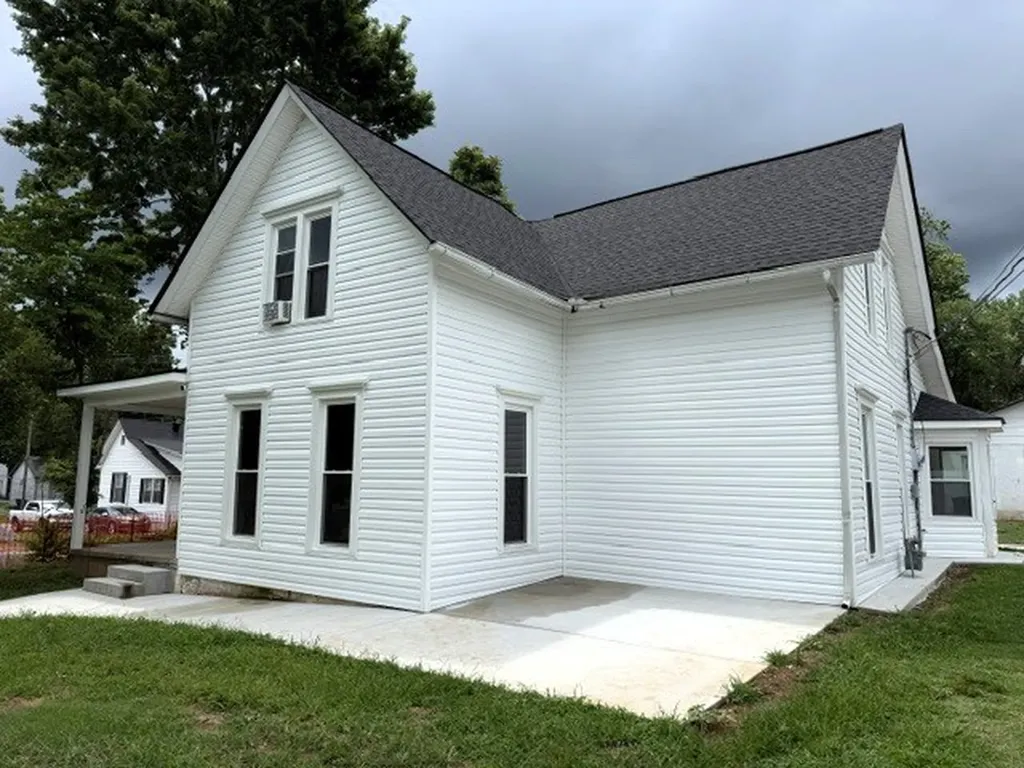 203 Donnell Street Mcminnville TN 37110