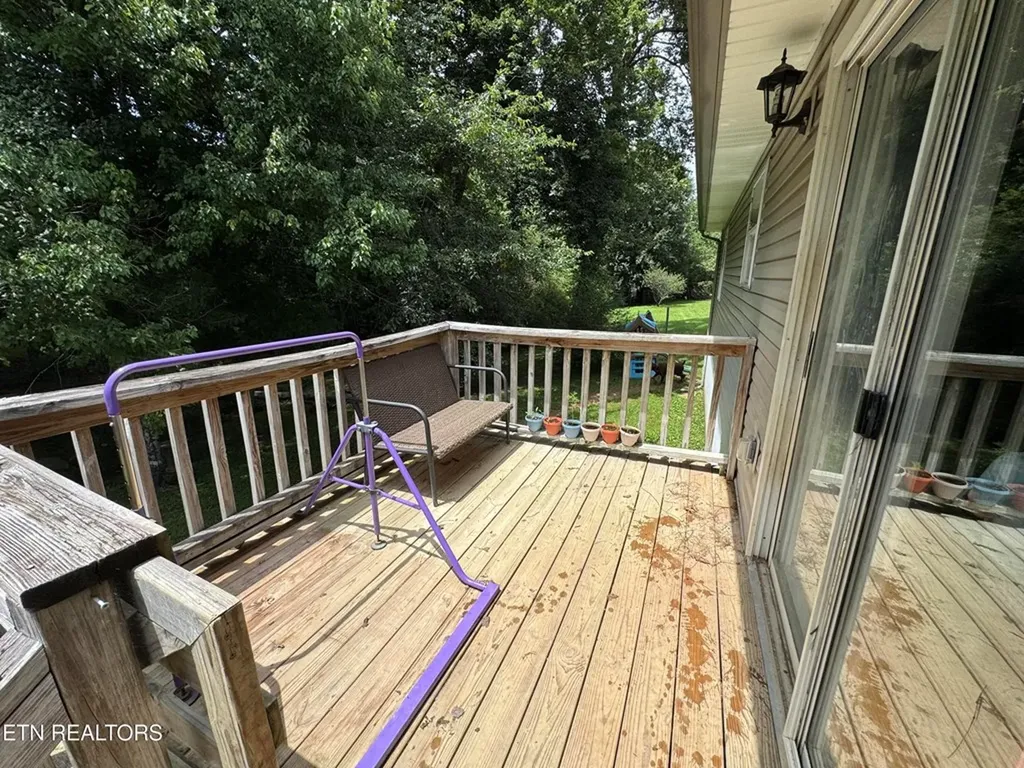 51 Rhododendron Circle Crossville TN 38555