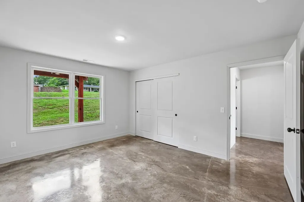 1124 Dale Ridge Road Dowelltown TN 37059