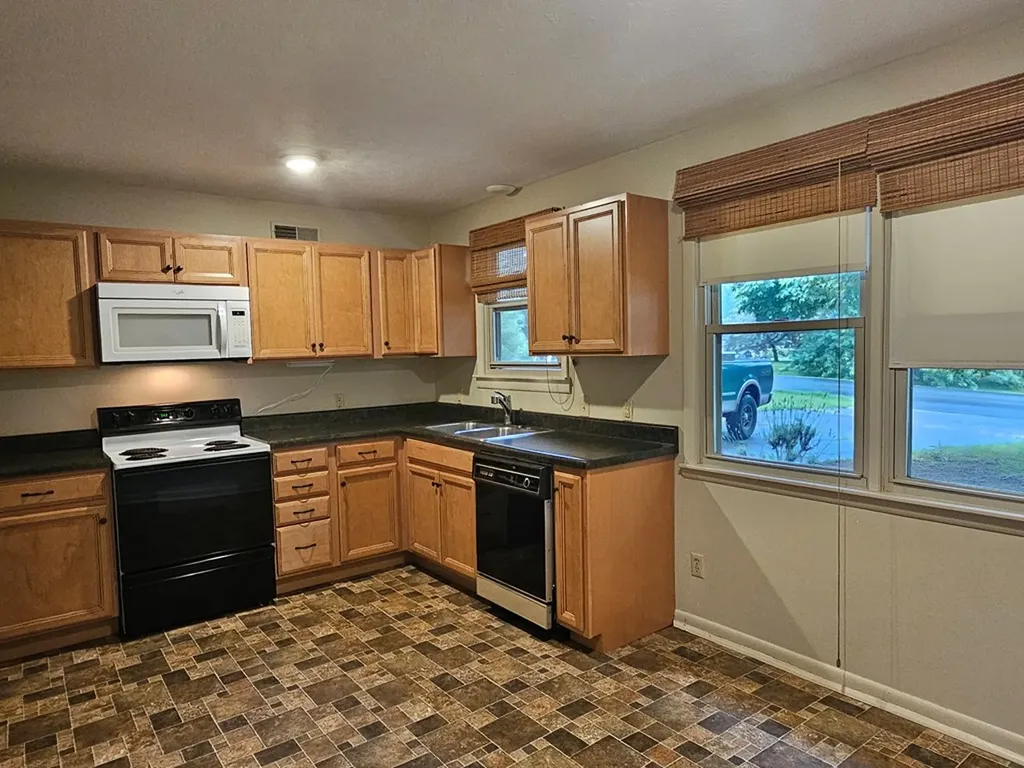 301 Cora Road Cookeville TN 38501