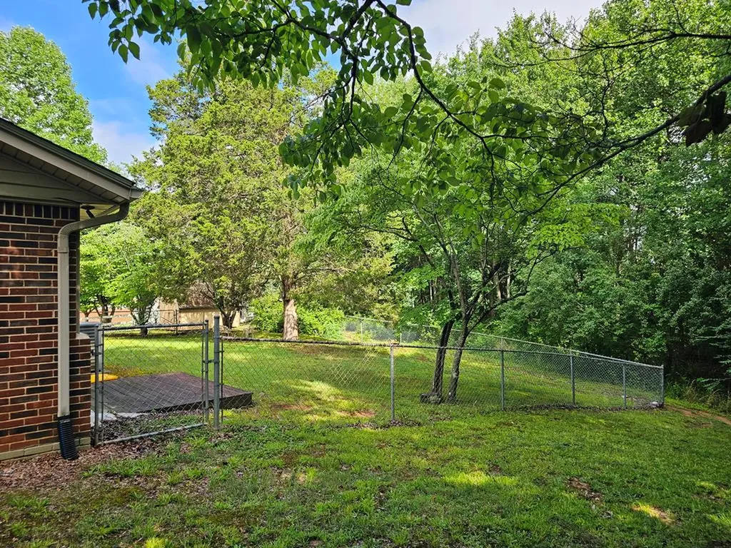 301 Cora Road Cookeville TN 38501