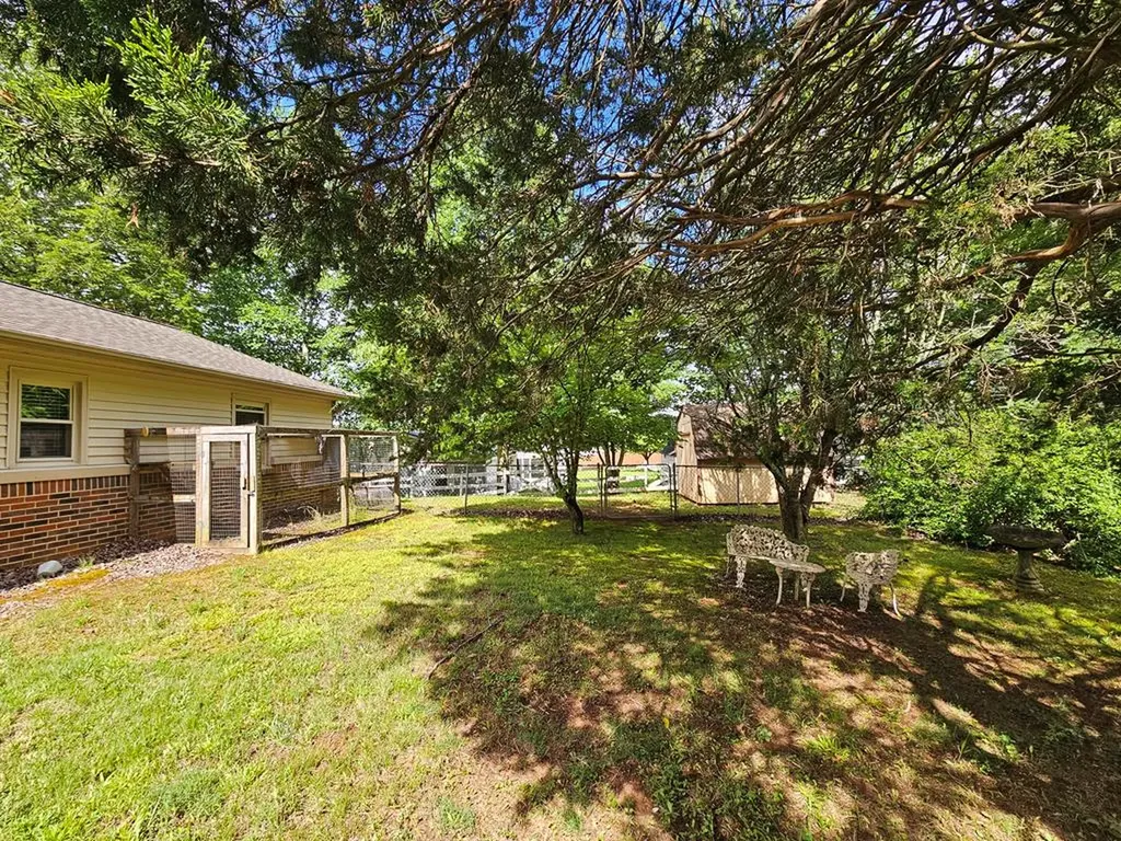 301 Cora Road Cookeville TN 38501