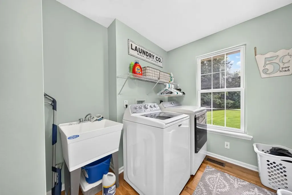 173 Cubb Hollow Gainesboro TN 38562