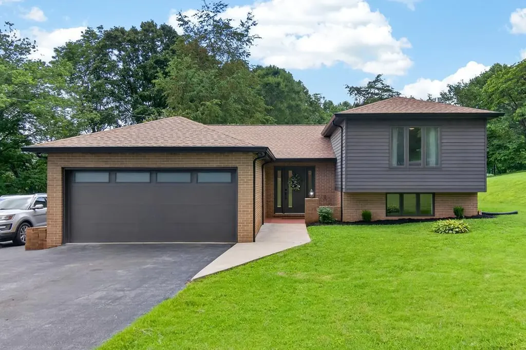 311 S Hillcrest Livingston TN 38570