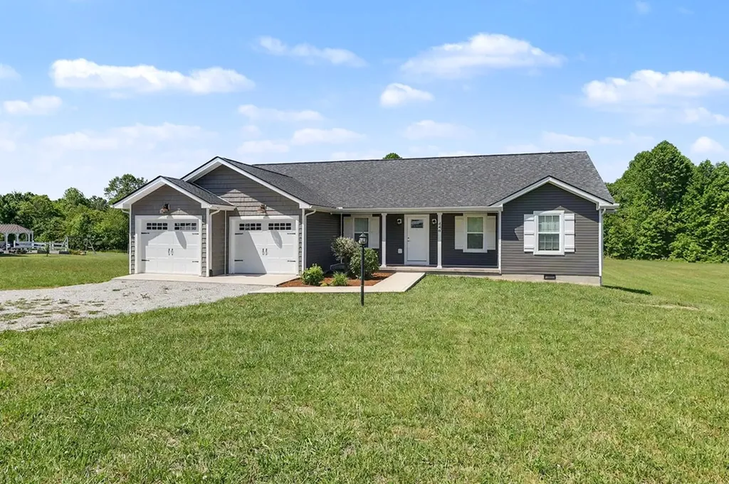 446 Stanley Hood Road Crossville TN 38571