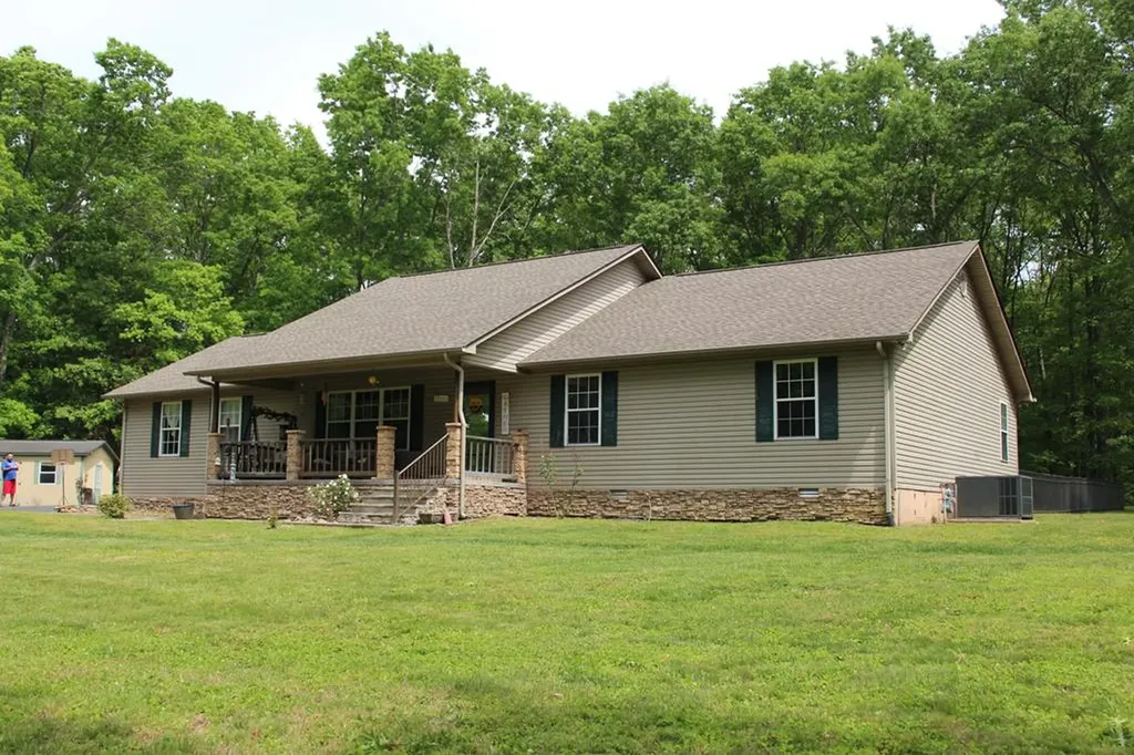 201 Hillsway Crossville TN 38555