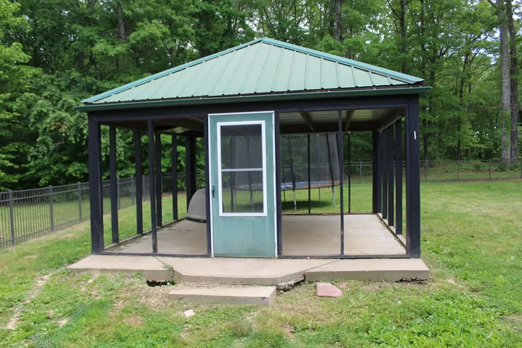201 Hillsway Crossville TN 38555