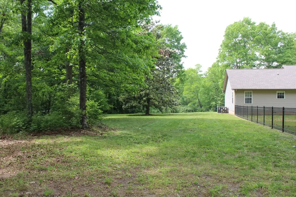 201 Hillsway Crossville TN 38555