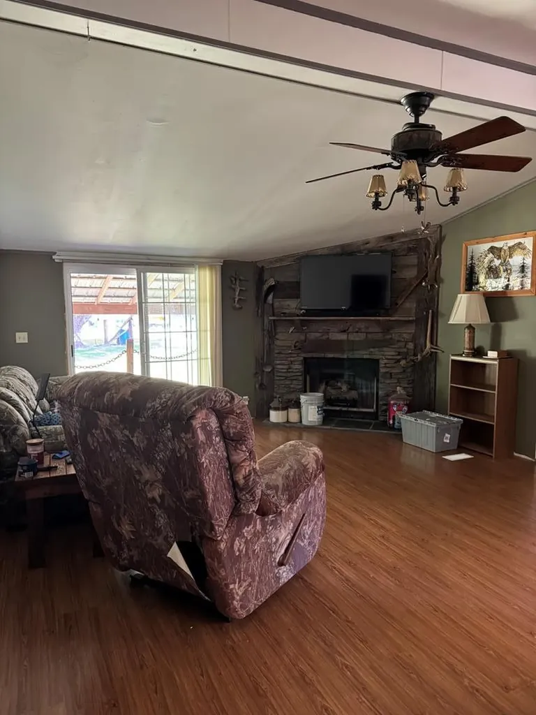246 High Rock Loop Monterey TN 38574