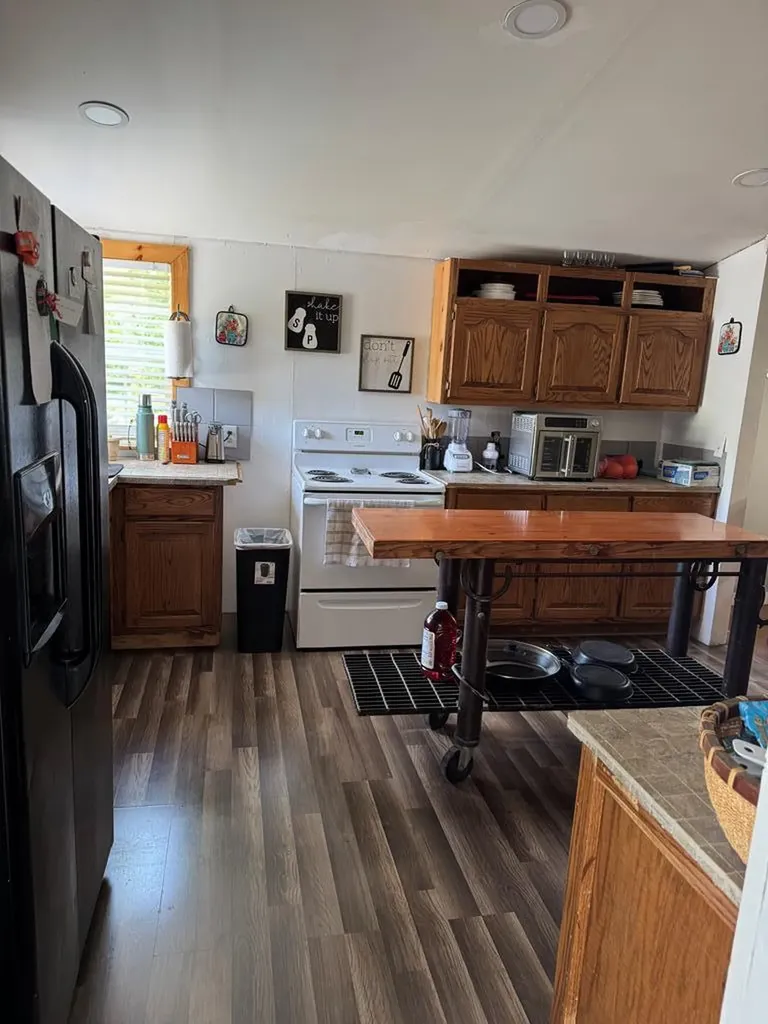 246 High Rock Loop Monterey TN 38574