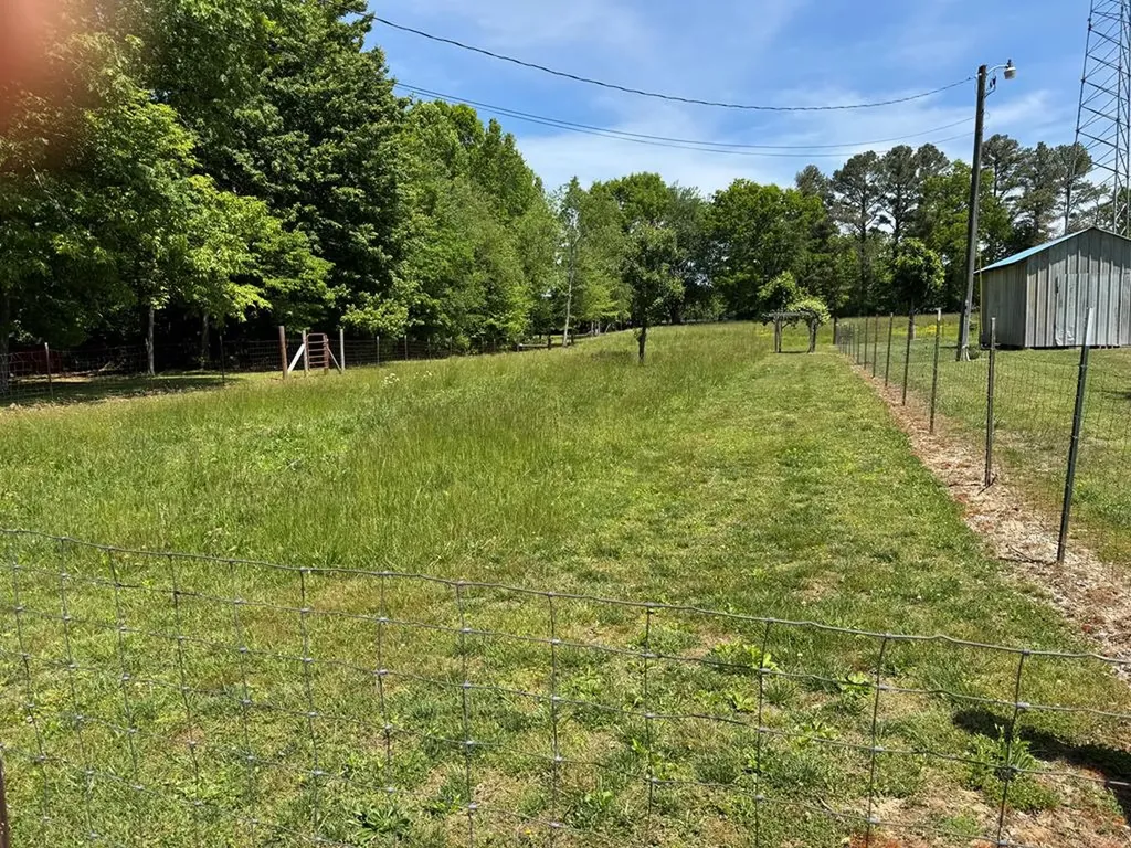 246 High Rock Loop Monterey TN 38574