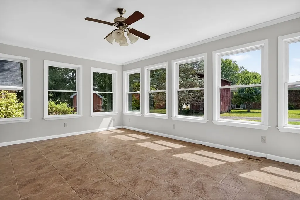 209 Myers Street Livingston TN 38570