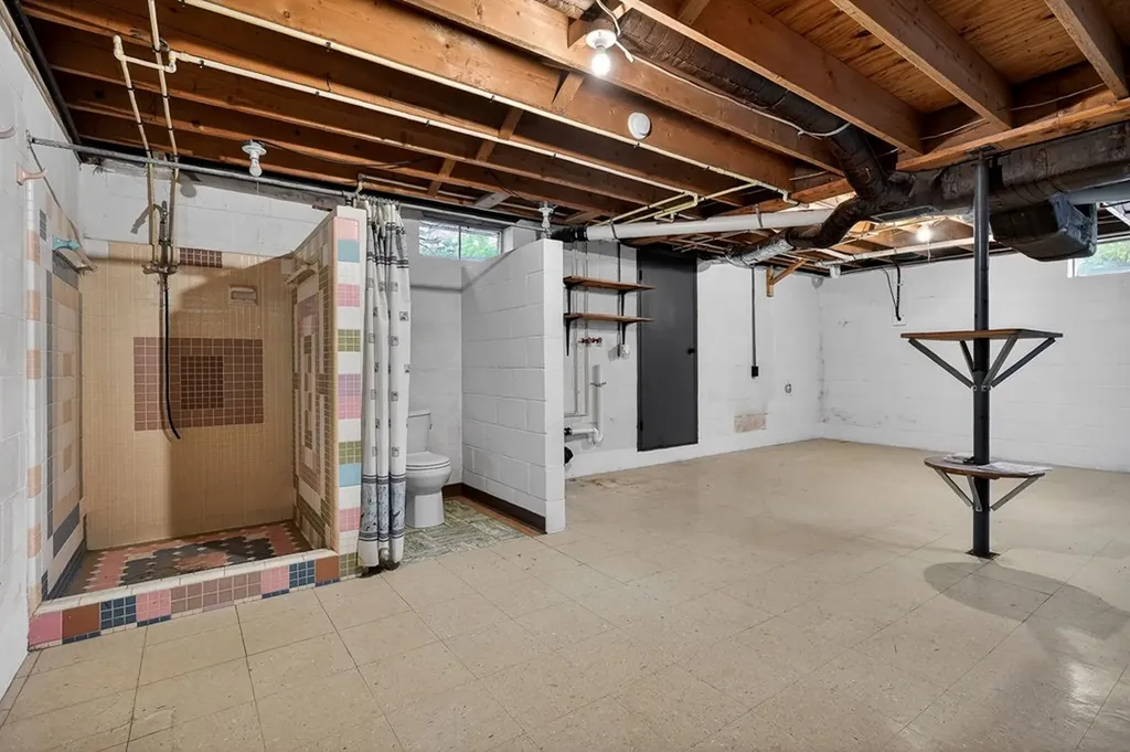 209 Myers Street Livingston TN 38570