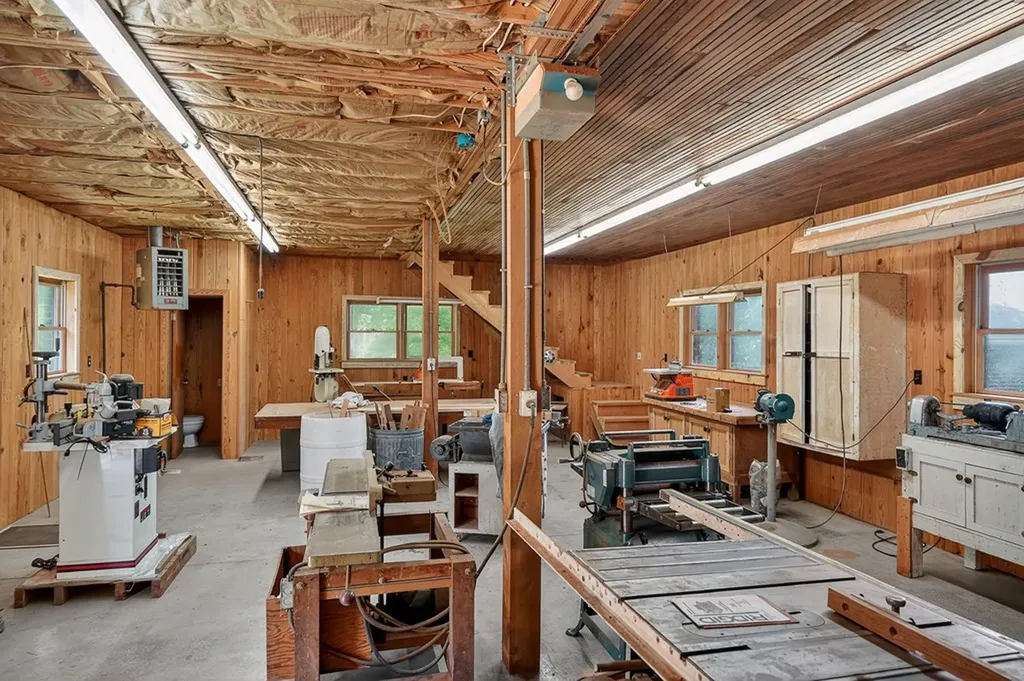 209 Myers Street Livingston TN 38570