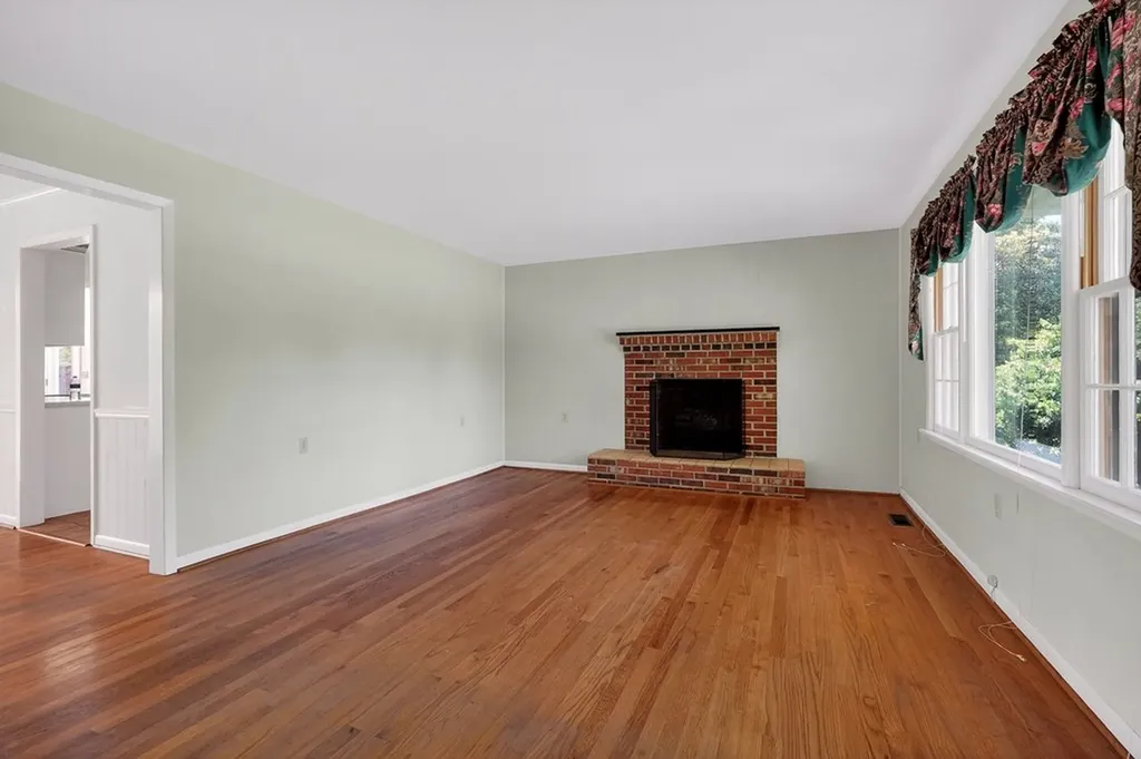 209 Myers Street Livingston TN 38570