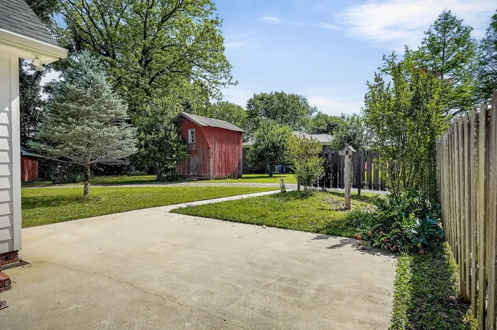 209 Myers Street Livingston TN 38570