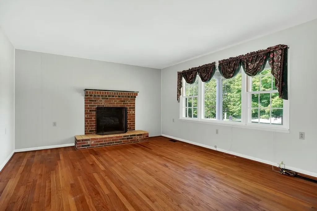 209 Myers Street Livingston TN 38570