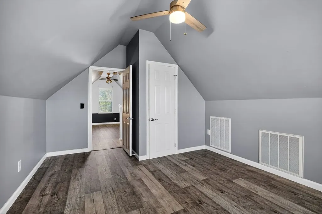 159 2nd Avenue S Algood TN 38506