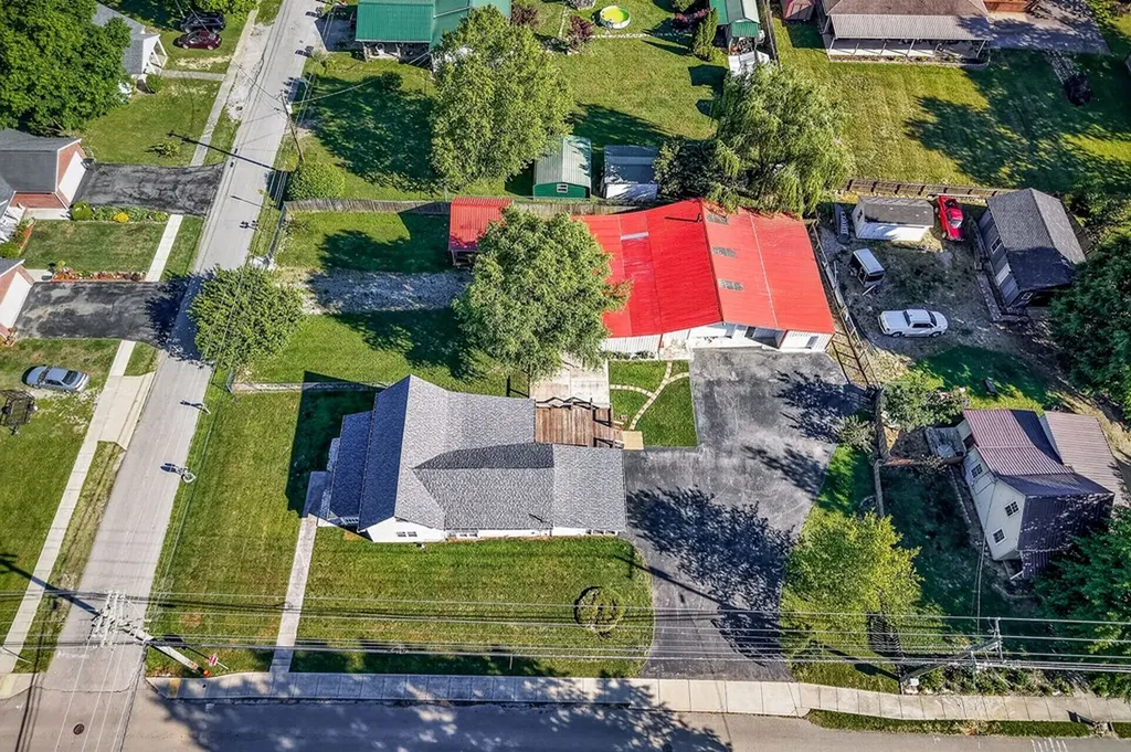159 2nd Avenue S Algood TN 38506