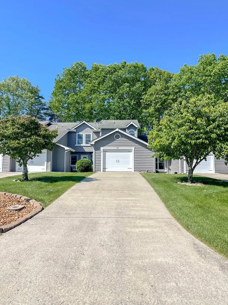 484 Riverbend Drive Crossville TN 38555