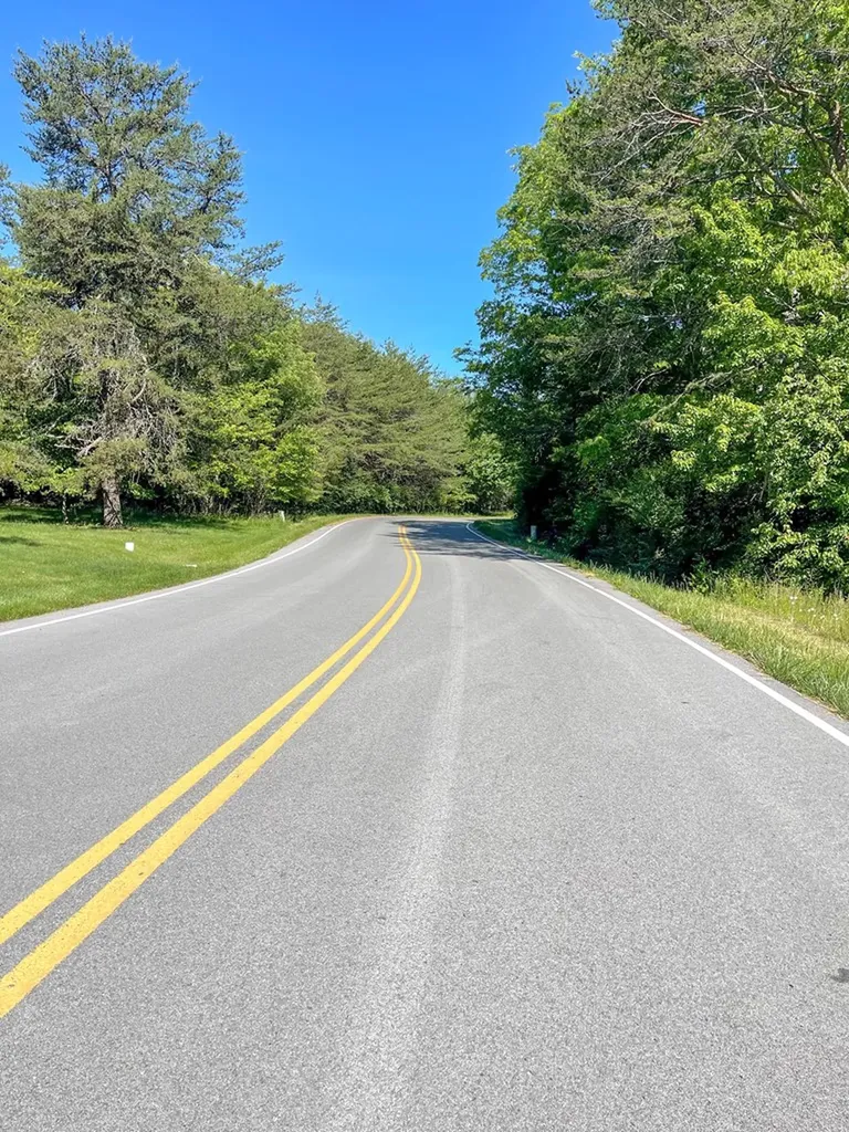 484 Riverbend Drive Crossville TN 38555