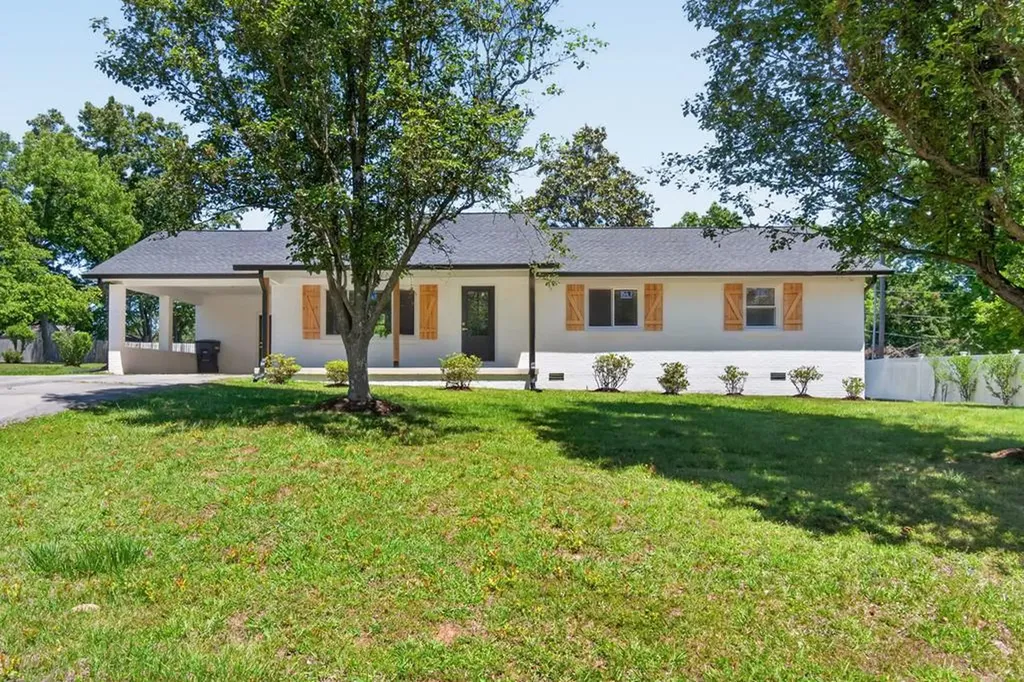 30 Big Springs Circle Cookeville TN 38501